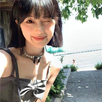牠 海报